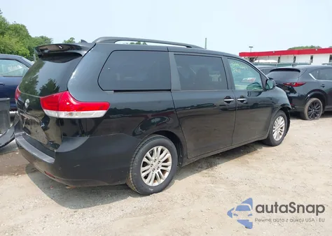 2011 Toyota Sienna Xle V6 from USA, damaged, VIN 5TDYK3DCXBS016760